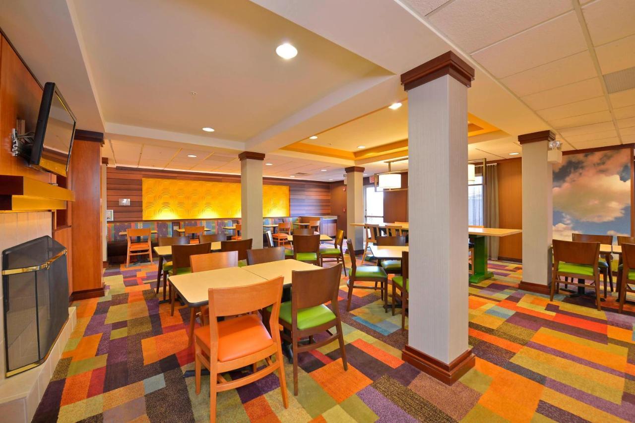 Fairfield Inn And Suites By Marriott Williamsport Exteriör bild